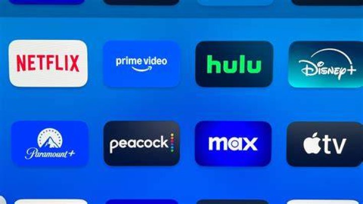 Free movie streaming platforms comparison